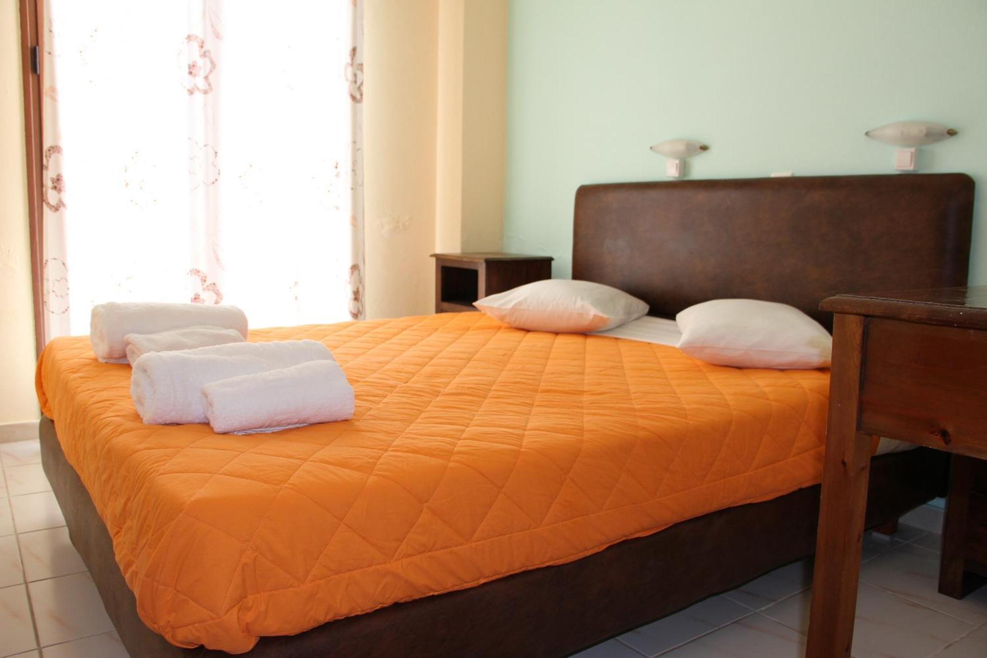 Vicky Apartments Nikiana Phòng bức ảnh