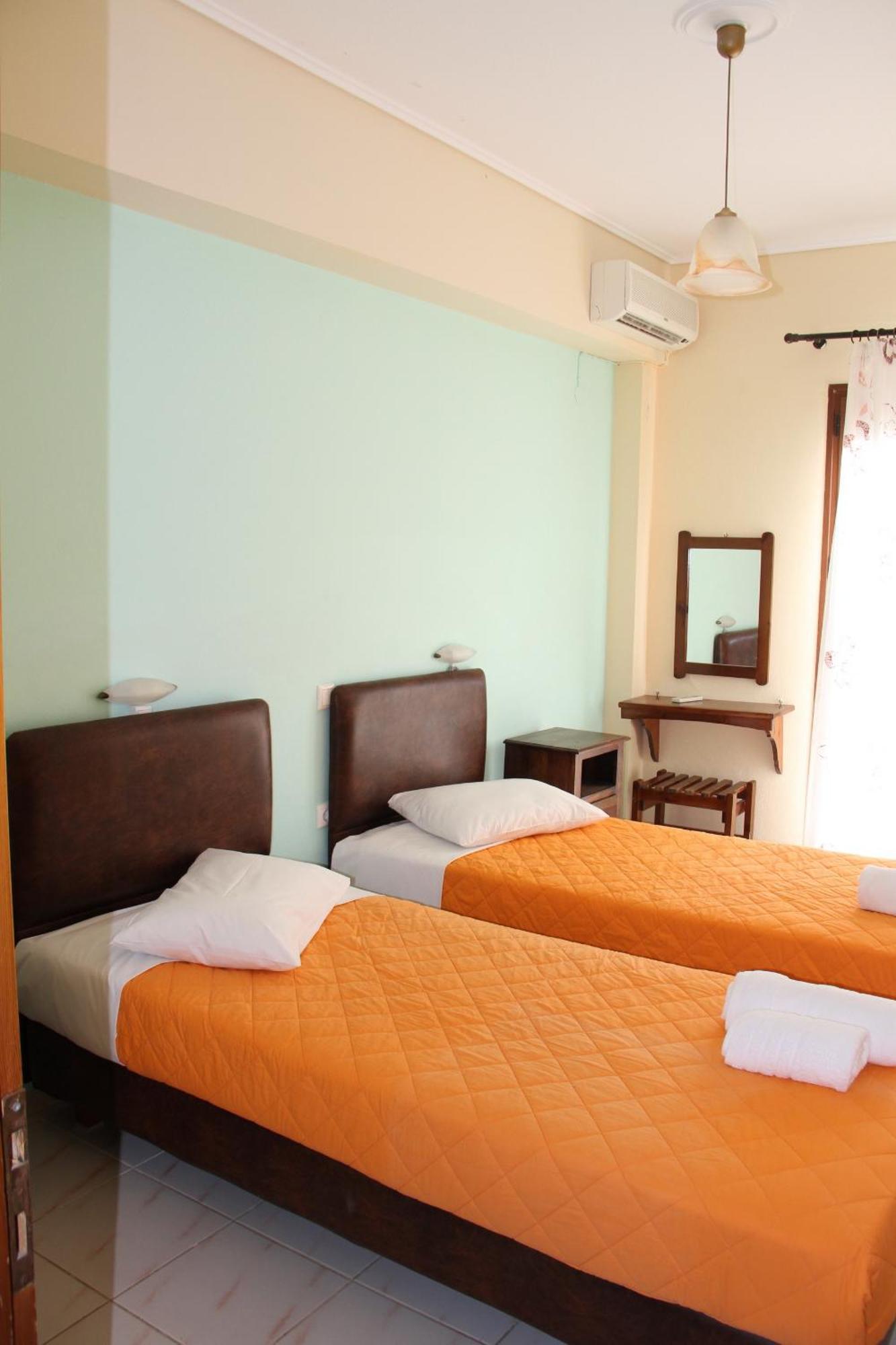 Vicky Apartments Nikiana Phòng bức ảnh