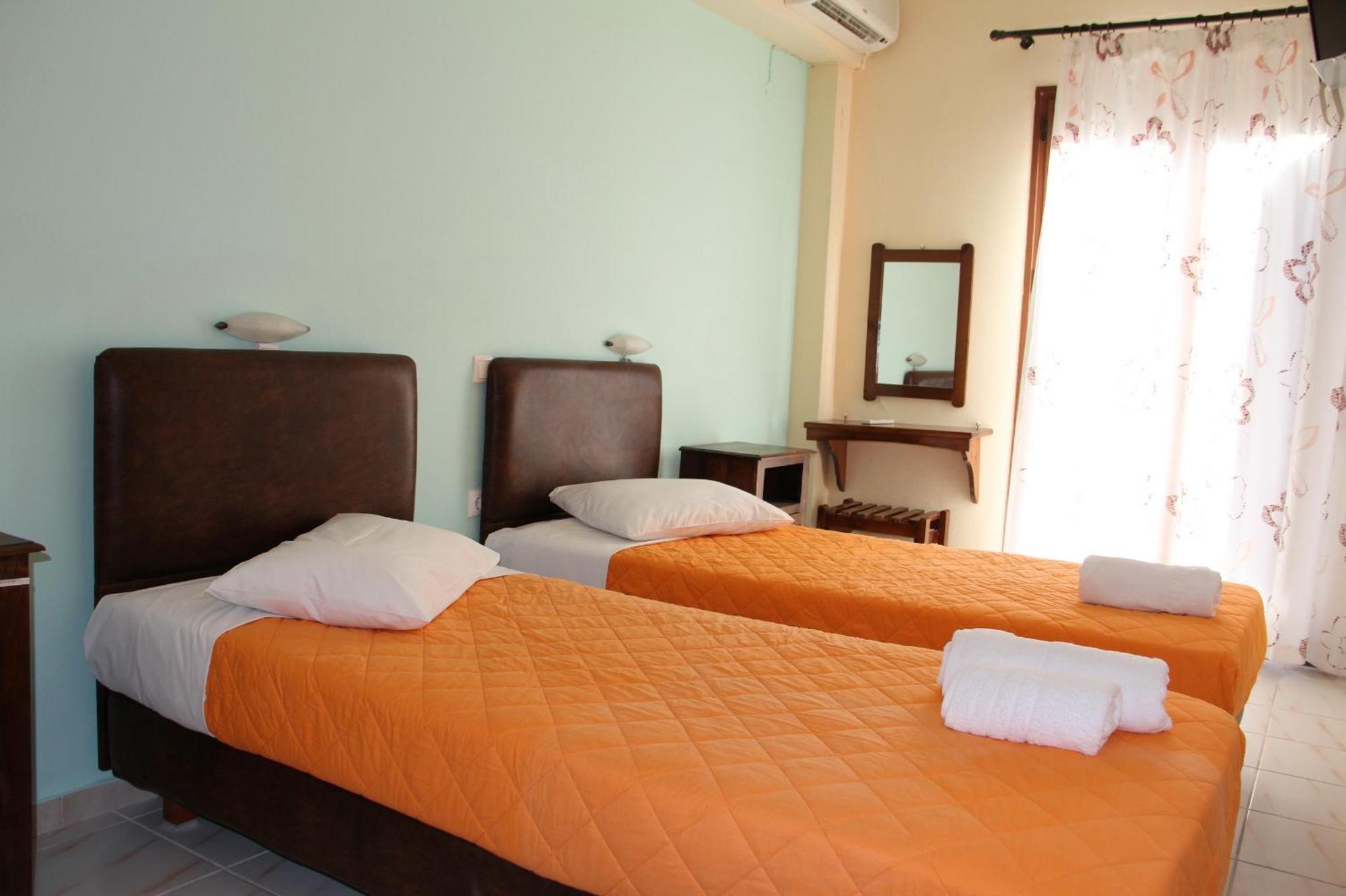 Vicky Apartments Nikiana Phòng bức ảnh