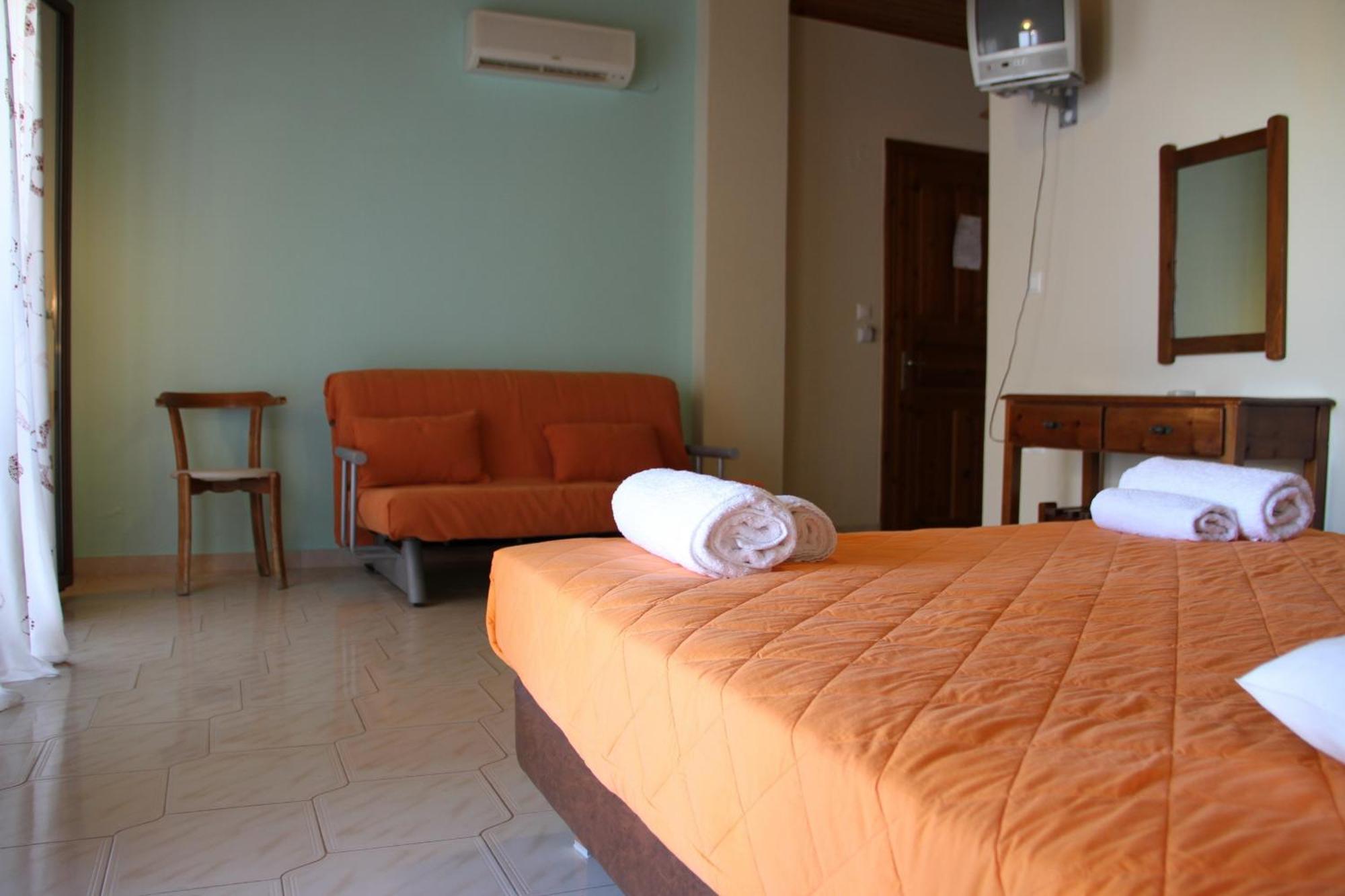 Vicky Apartments Nikiana Phòng bức ảnh