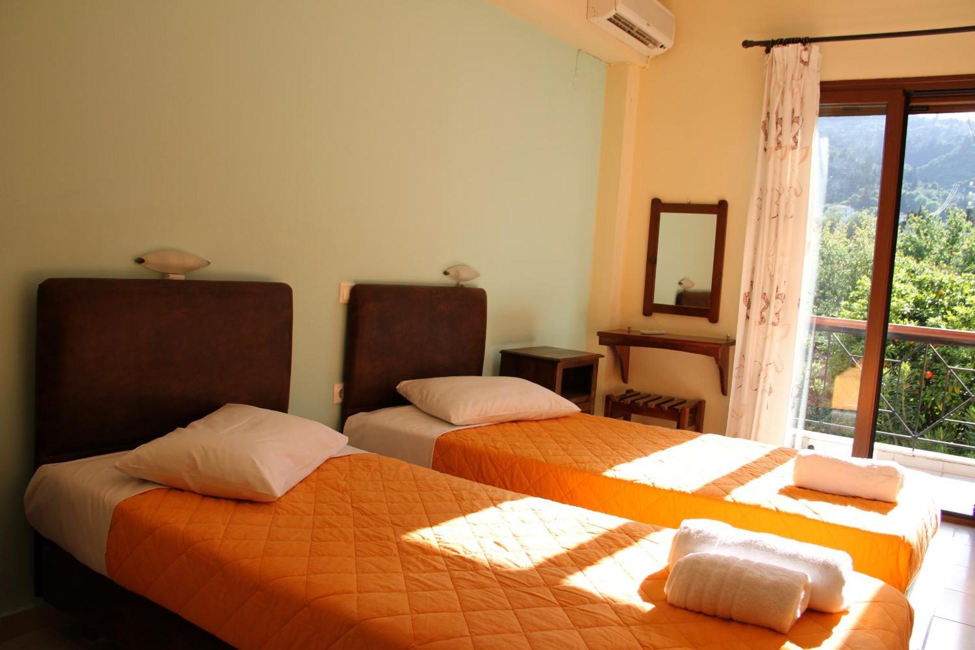 Vicky Apartments Nikiana Phòng bức ảnh